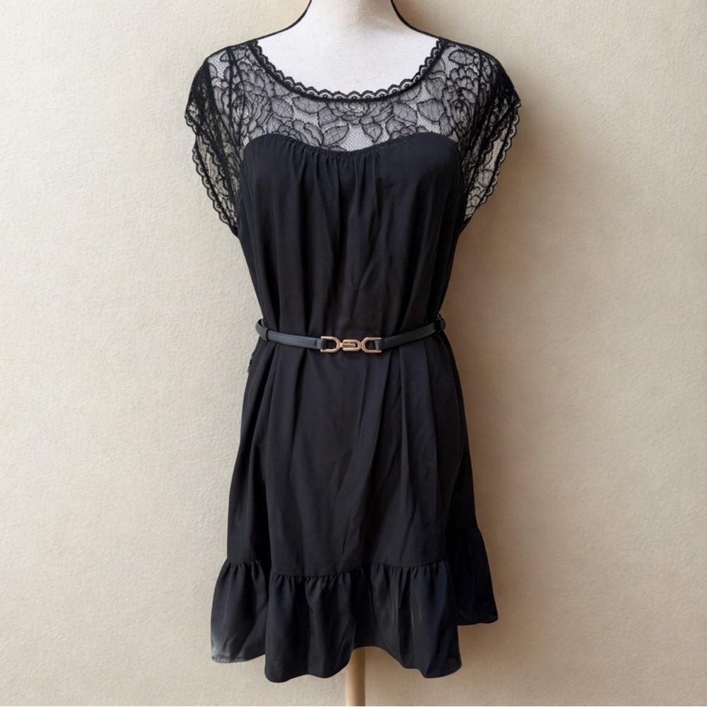 Black Lace Knee-Length Dress by ELLE